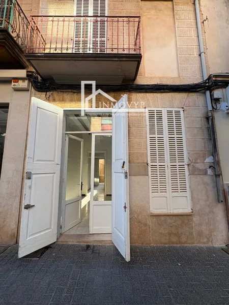 Commercial premises — photo 1