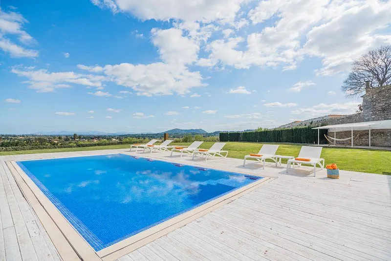 Rustic property of 23000 m2 — photo 2