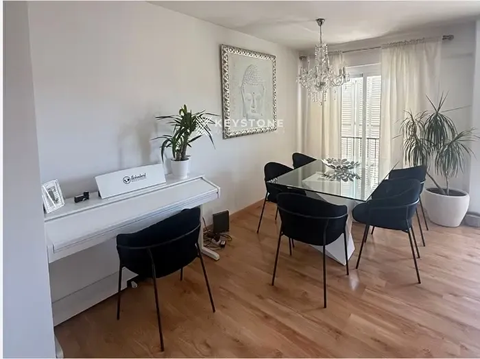 Piso en alquiler de 2 habitaciones en Llevant, Polígon de Llevant — photo 1