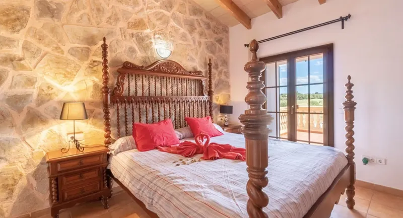Beautiful rustic finca with holiday license, Manacor ... — photo 12