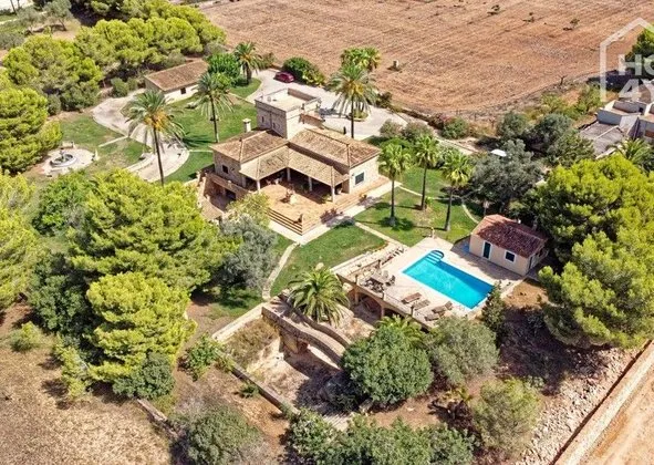 Detached house in Ma-6100, 2, Es Llombards, Santanyí — photo 1