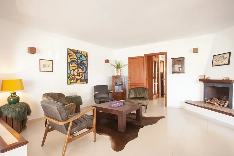 Exclusive property with sea views in Cala Lliteres, Spain — photo 4