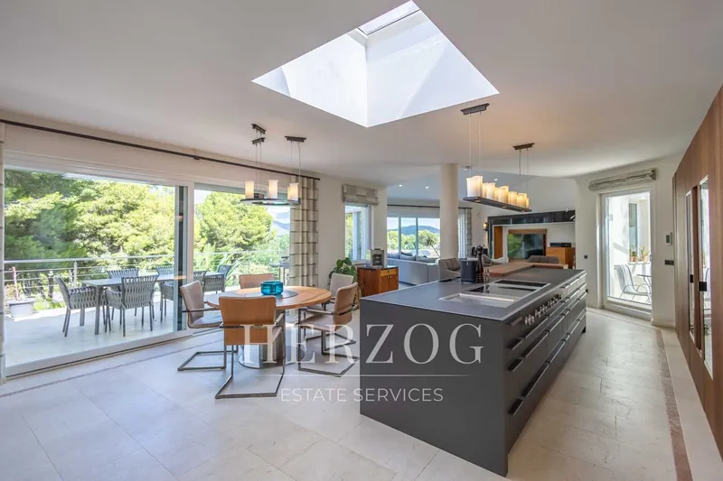 Dream villa with sea views and pool in Nova Santa Ponsa — photo 10