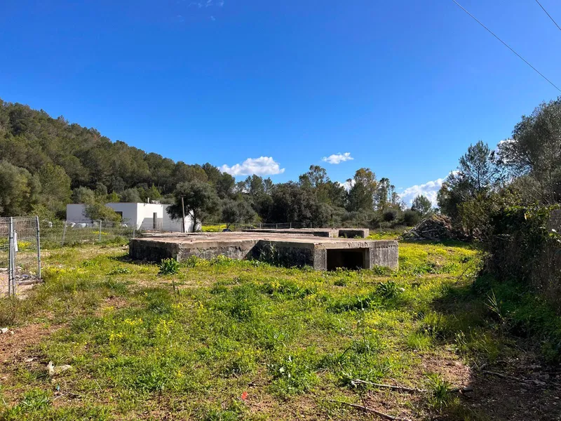 Plot of 1,982 m2 in Crestatx to build 2 independent villas — photo 12