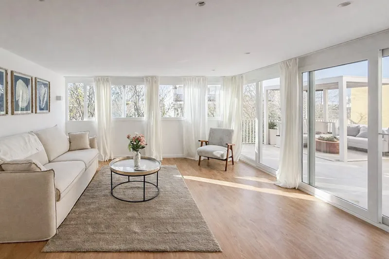High-quality renovated penthouse in El Molinar for sale with roof terrace — photo 4
