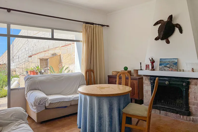 Investment opportunity: townhouse with large garden and distant views — photo 8