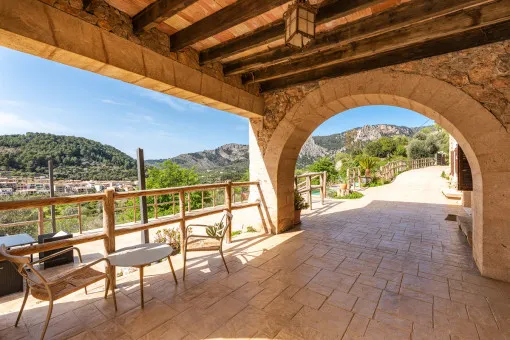 Bunyola, charming finca with views over the valley in Bunyola — photo 8