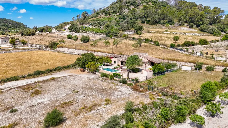 Sineu – Finca with Pool and 2 Bedrooms — photo 3