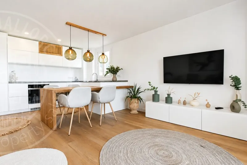 260816 – Fully Renovated Sea View Apartment — photo 4