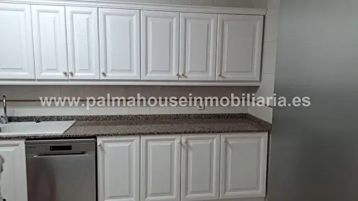 Piso en alquiler de 4 habitaciones en Nord, Arxiduc — photo 1