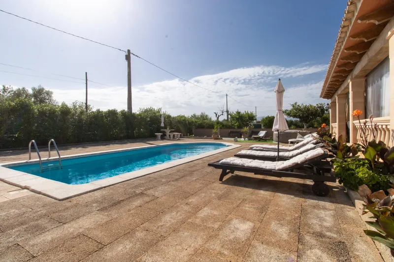 Country house with pool and large plot in a quiet setting near Sencelles — photo 1