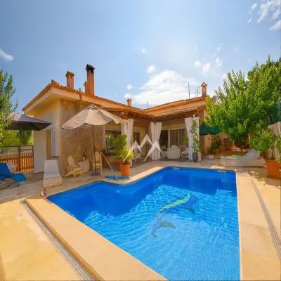 Chalet with pool, Son Serra de Marina — photo 1