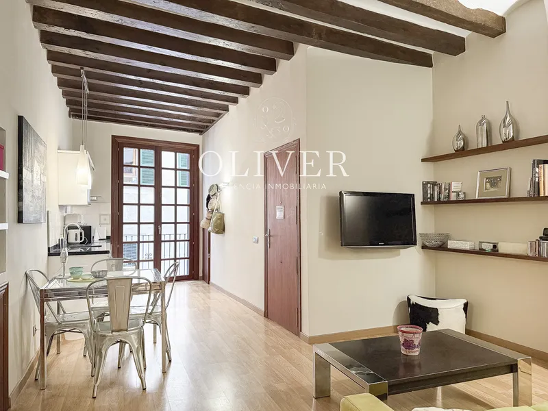 Apartment with terrace in the Old Town — photo 3