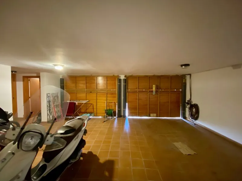 Ref. 2032; Beautiful and spacious house with communal pool for rent in Genova — photo 10