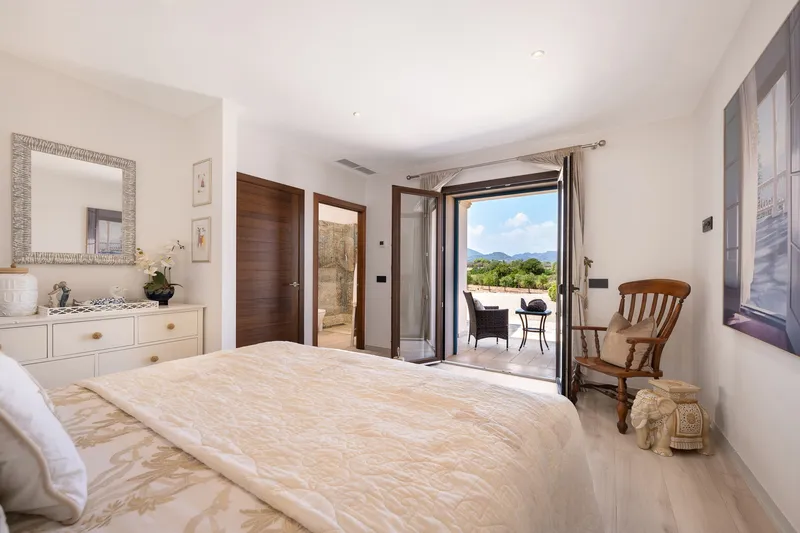 Finca with coastal views and private vineyard near Portocolom — photo 12