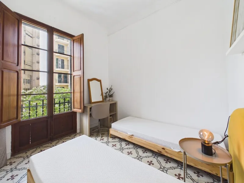 Beautiful Two-Bedroom Apartment on Avenida Argentina - Temporary Contract — photo 12