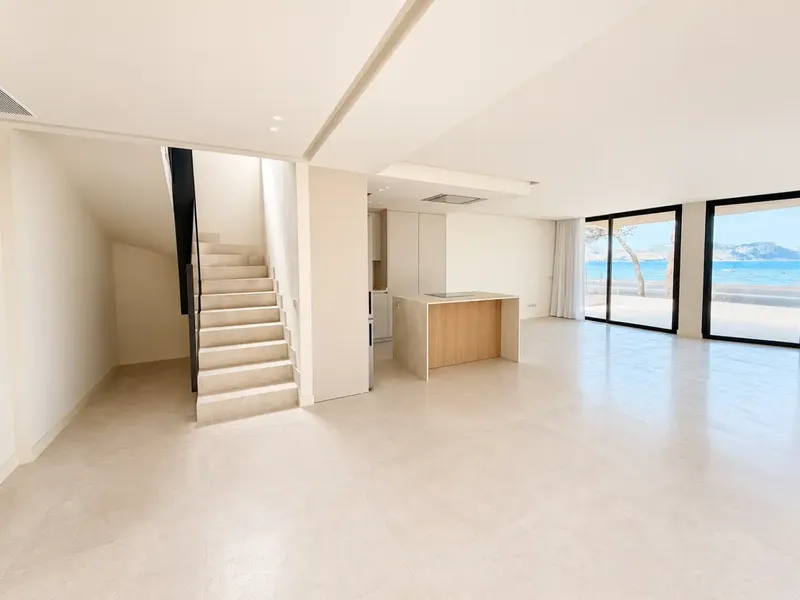 Casa con terraza en alquiler en Alcúdia - Carrer del Salzes — photo 8