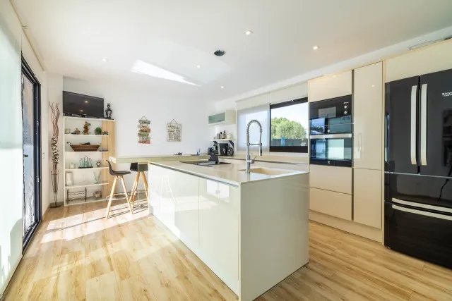 Stylish modern villa for sale in the picturesque area of Calas de Mallorca — photo 5