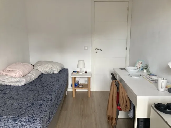 Renovated apartment on the 5th floor near the center — photo 11