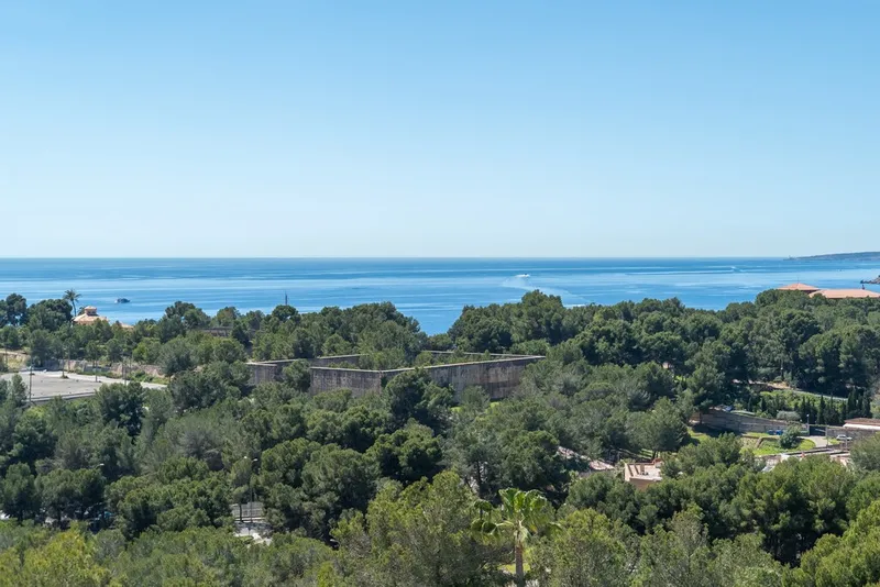 La Bonanova modern style apartment for sale with sea views and roof terrace — photo 11