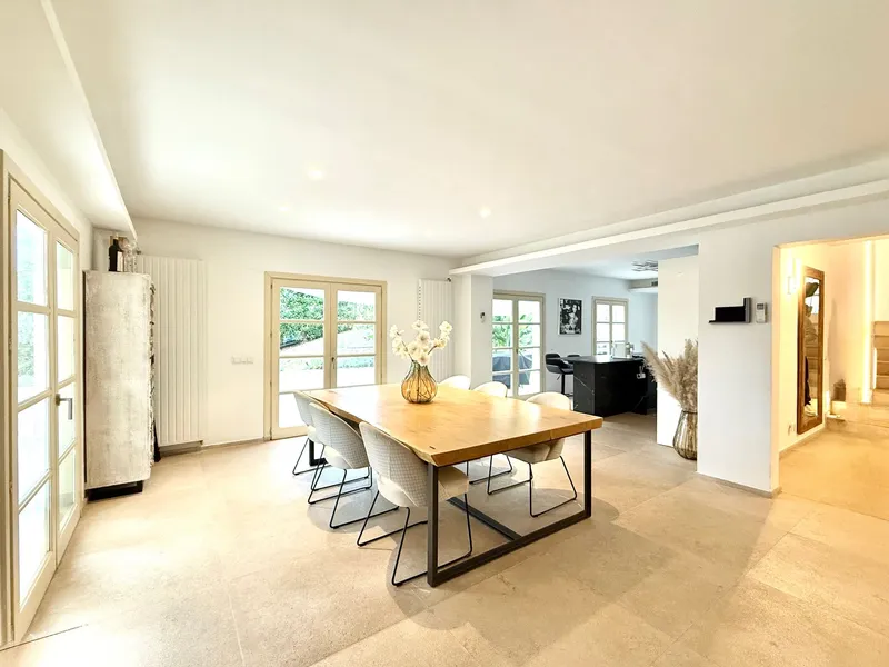 Luxury Mediterranean Villa for Sale in Costa de la Calma, Mallorca — photo 3