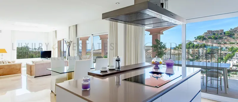 Las Milanas apartment in Port Andratx with garden and sea view — photo 4