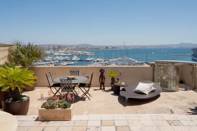 Exceptional sea view penthouse in La Bonanova — photo 2