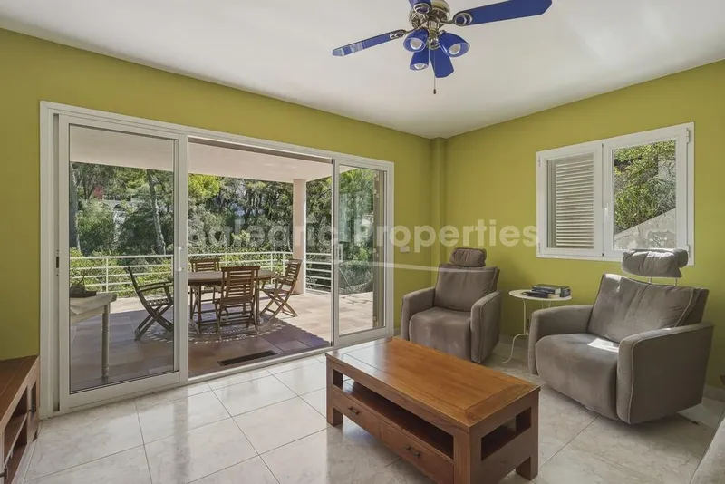 Large detached house with garden for sale in Portals Nous, southwest Mallorca — photo 3