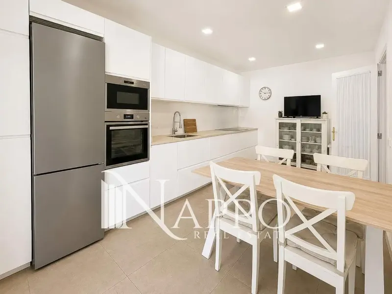 Elegant semi-detached villa with private pool and garden in Secar de la Real — photo 11