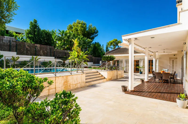 Spacious Mediterranean villa with mountain views in Nova Santa Ponsa — photo 5