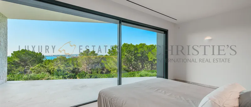 Modern new villa in Costa d'en Blanes with beautiful sea views — photo 7