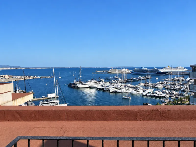 Ref 2122; Spectacular penthouse with private terrace in Palma, El Terreno, for rent — photo 7