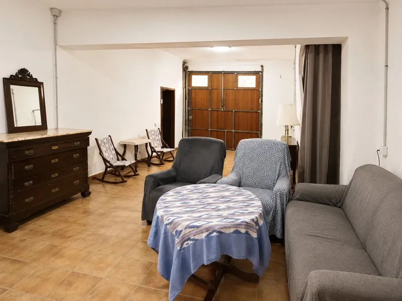 Village house with garage and great potential in Mancor de la Vall — photo 5