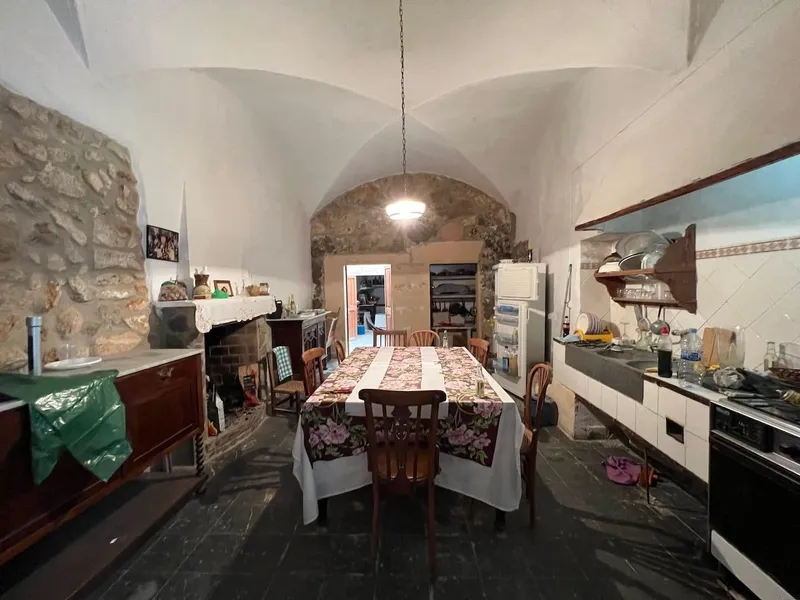 Villa for sale in Binissalem — photo 1