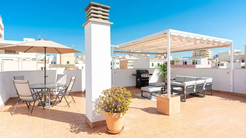Penthouse in Calle del Vinyet, Son Espanyolet, Palma de Mallorca — photo 1