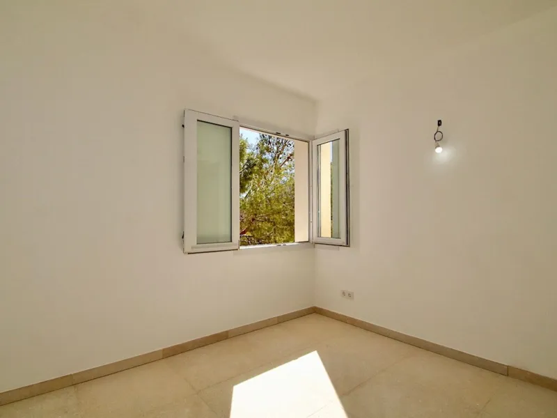 Renovated penthouse in Mediterranean complex with large pool and sea view - Port d'Andratx - 2 bedrooms, 73 m² — photo 10