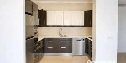 Inmobiliaria picture 0 Ref. Nº. 84110 — photo 5