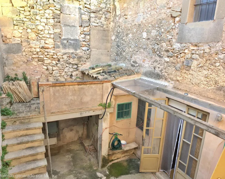 Authentic Mallorcan House with Charm and Great Potential — photo 1