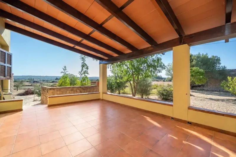 Charming rustic finca on a large plot in a quiet natural setting — photo 2