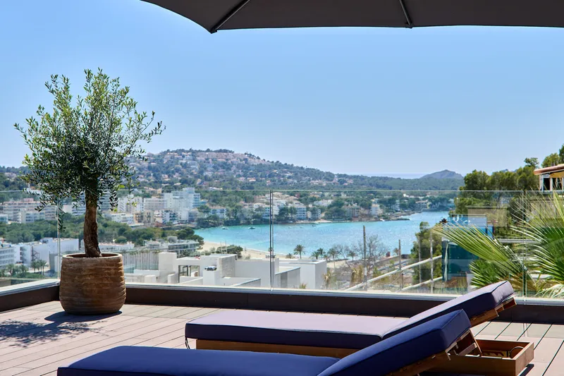 Villa with fantastic panoramic sea views in Santa Ponsa - Marcel Remus Real Estate — photo 4