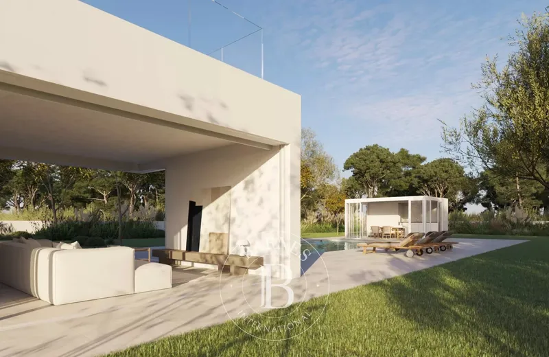 Modern Residence in Son Gual with Expansive Outdoor Living — photo 2