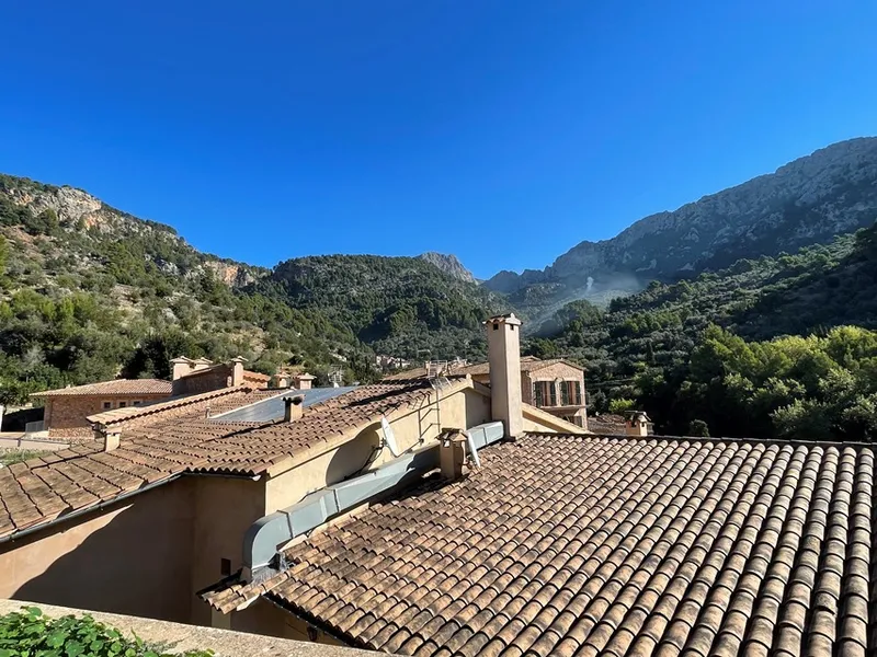 Casal Mallorquín in Fornalutx village, dated from the 18th century with great views — photo 7