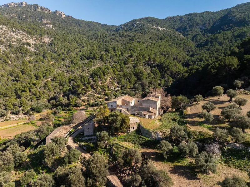Luxury home in Estellencs, Province of Balearic Islands — photo 9