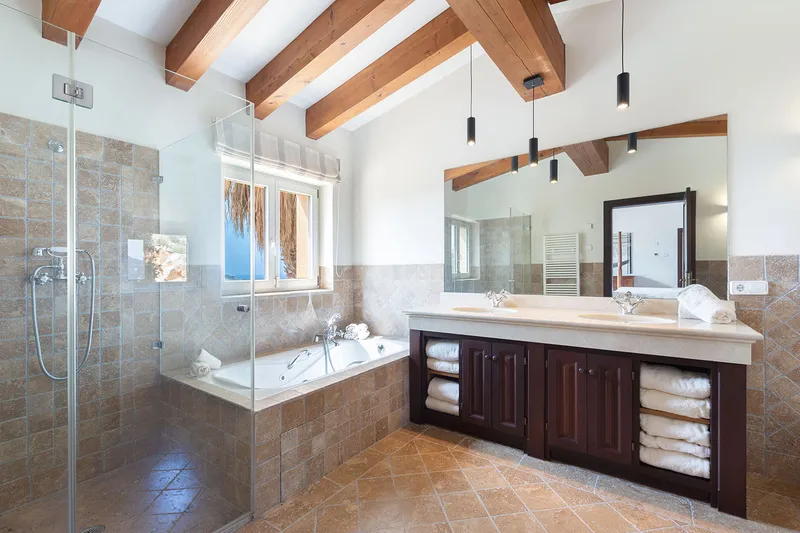 4-bedroom country-style villa for rent on 30,800 m² of land — photo 9