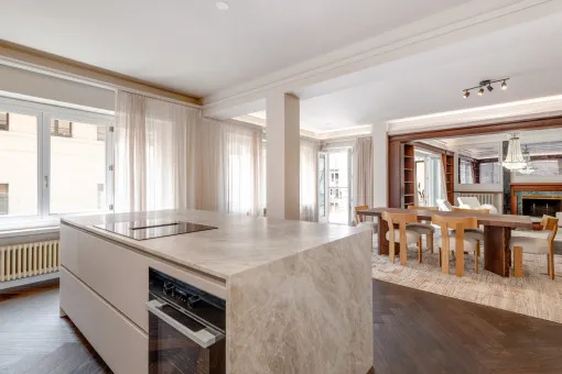 Palma de Mallorca Old Town, Exclusive living in Palma – elegant rental apartment at del Born, available between August and October 2026 — photo 4