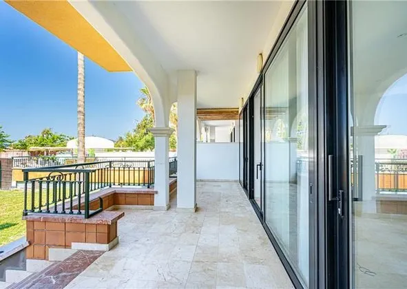Flat / apartment in Coll d'En Rabassa, Palma de Mallorca — photo 1
