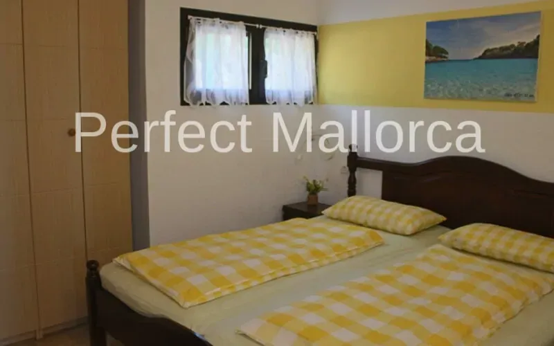 Apartment with terrace, first line to the sea – in Cales de Mallorca – PM07368 — photo 11