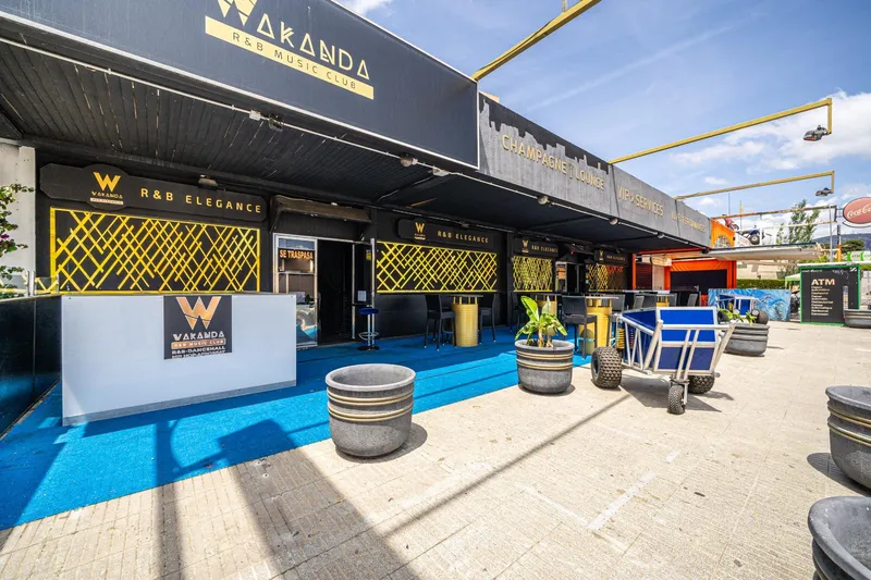 Invest in an iconic nightclub in Magaluf with a party hall license! — photo 1