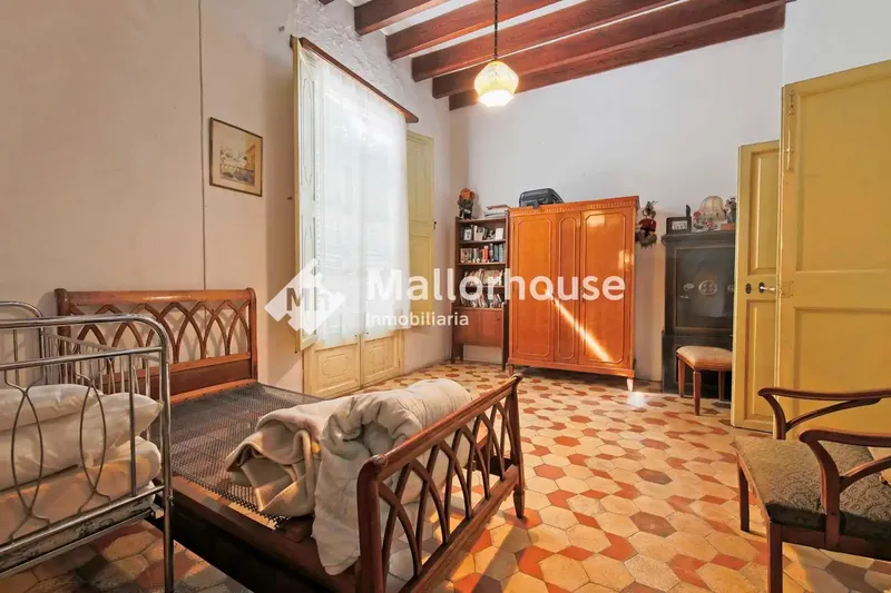 Impressive Mallorcan Townhouse in the Center of Manacor — photo 11