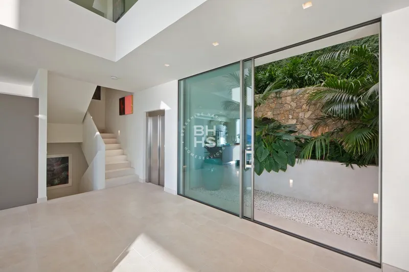 Villa for sale in Cala Llamp — photo 5